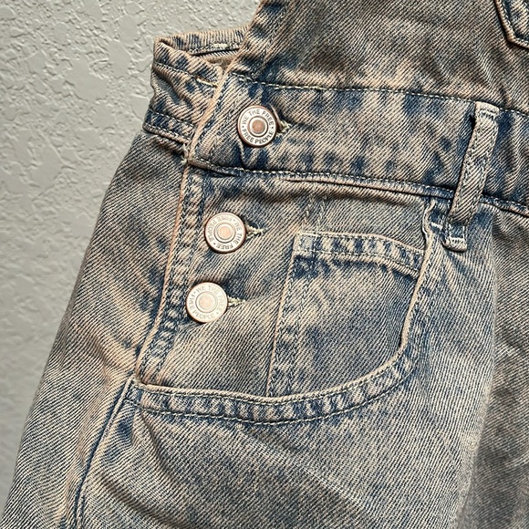 WE THE FREE Ziggy Shortalls Loose Fit Jumpsuit in Peach size L - Picture 10 of 14